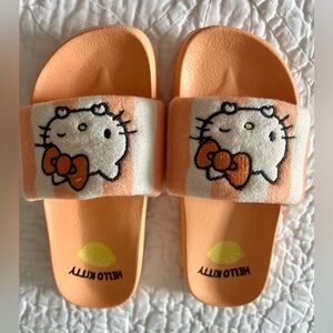 H&M Hello Kitty pool shoes